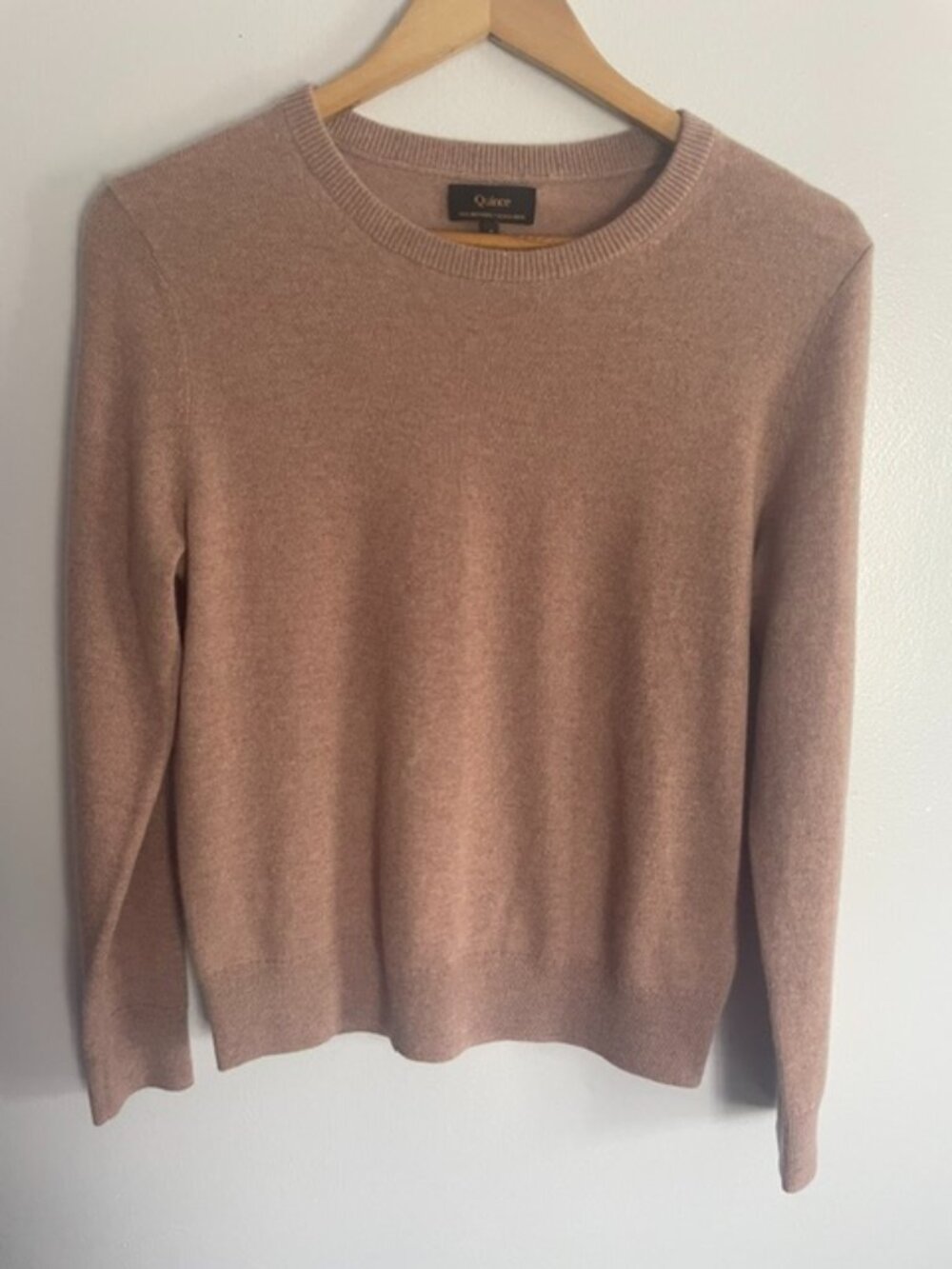 NWOT-100% Mongolian Cashmere (Quince) Size S